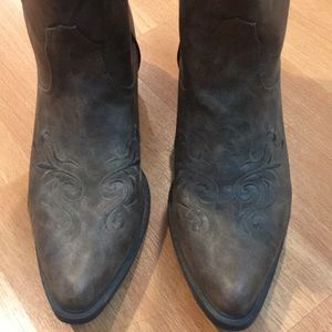 Brown Roper Cowgirl Boots